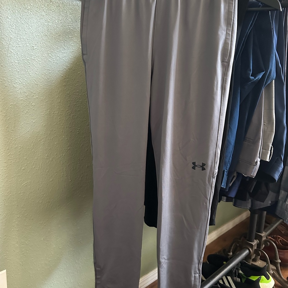 Under Armour Men's Charcoal Joggers